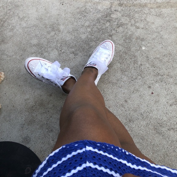 Custom converses! - Picture 1 of 4